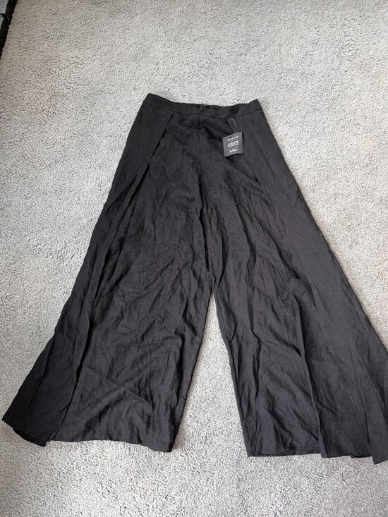 Lulus Pants - LULUS WIDE LEG BLACK PALAZZO PANTS WITH LEG REVEALING SLITS - NEW WITH TAGS - L